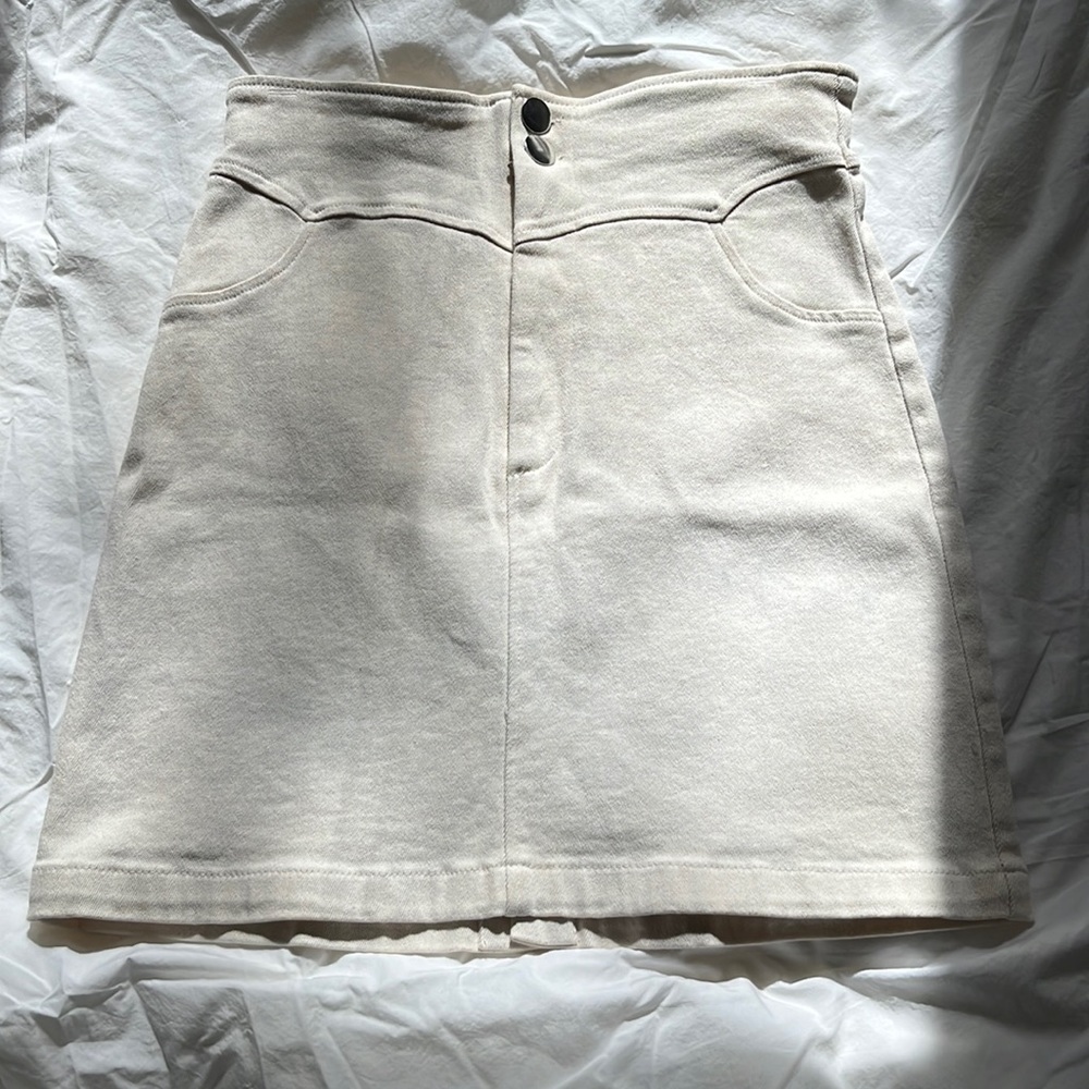 White Western style Zara skirt